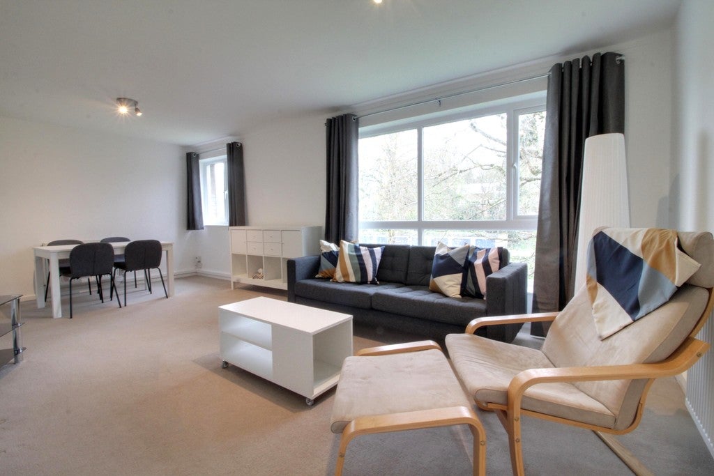 Flat Berrow Drive in Birmingham