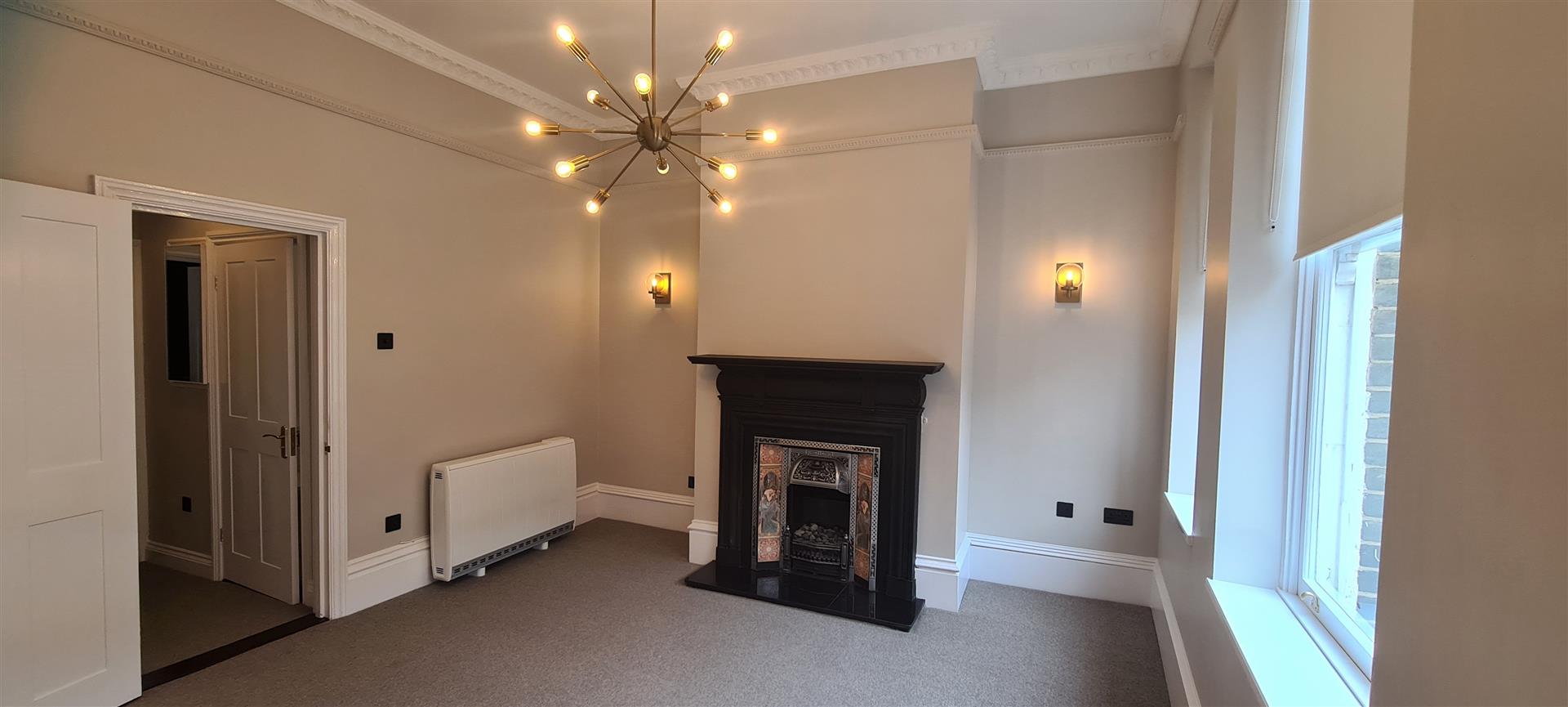 Flat Eastgate Court in Rochester