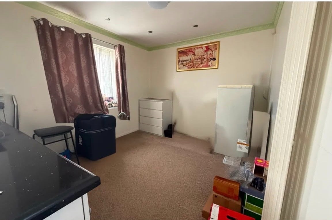 House Waterside Close in Greater London