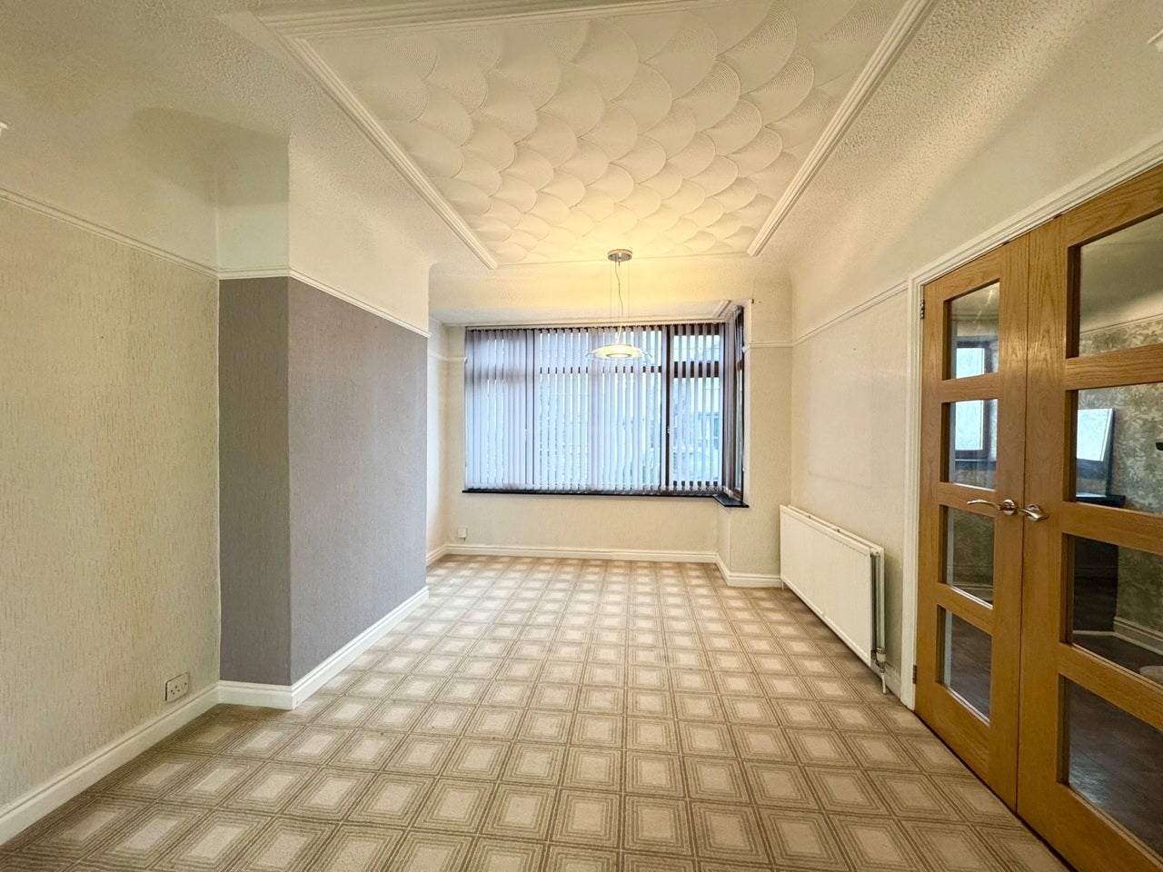 House Beechburn Crescent in Huyton
