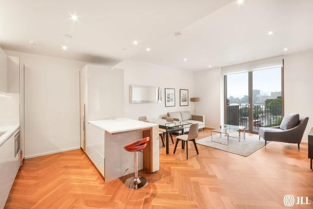 Flat New Union Square in Greater London