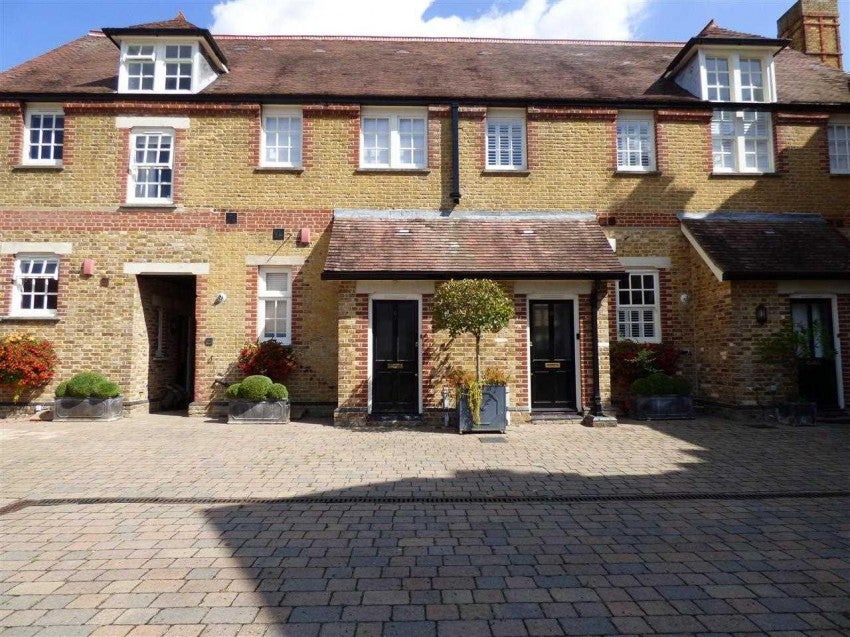 House Forest Drive in Epping Forest