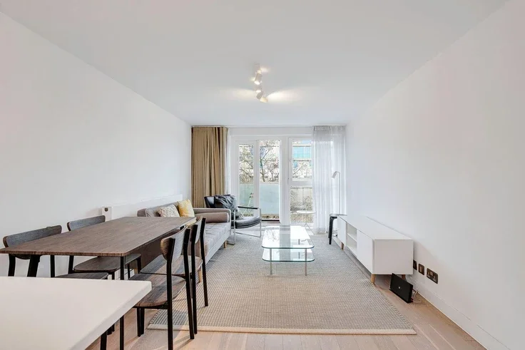 Flat Ebury Street in City of Westminster