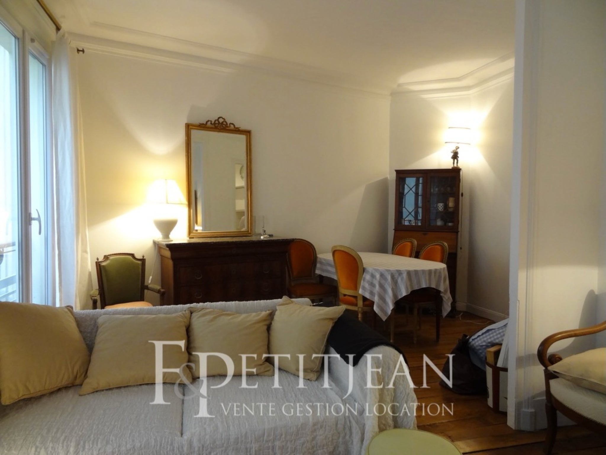 Appartement Rue du Pont Neuf à Paris