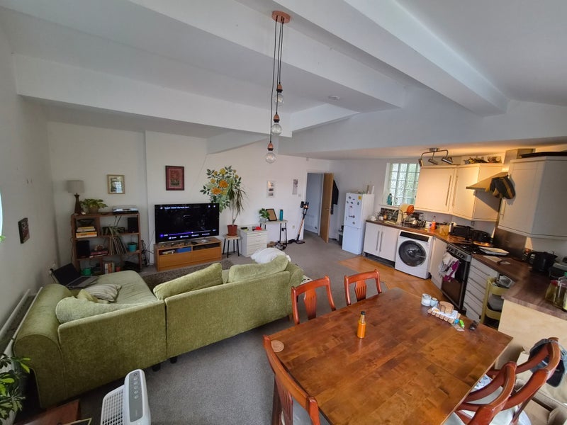 Room Morley Road in Bristol