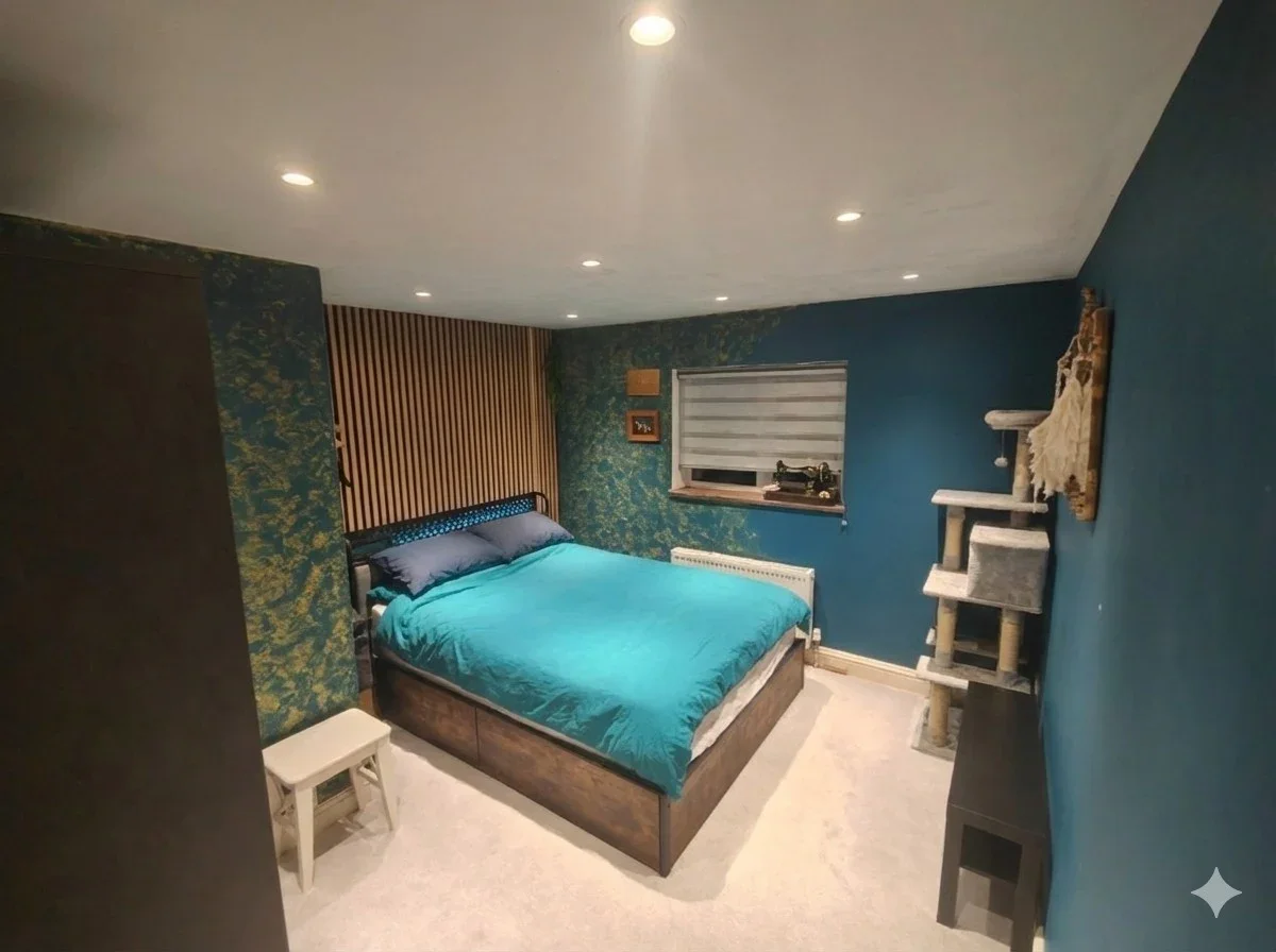 Room Whitefields Road in Broxbourne