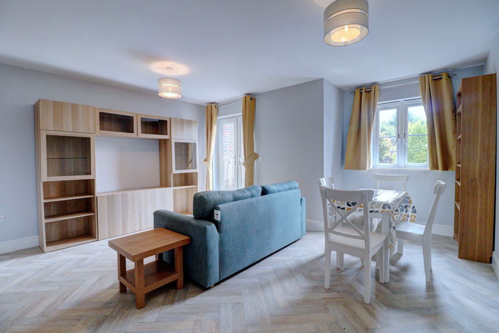 Flat Freer Crescent in Loudwater