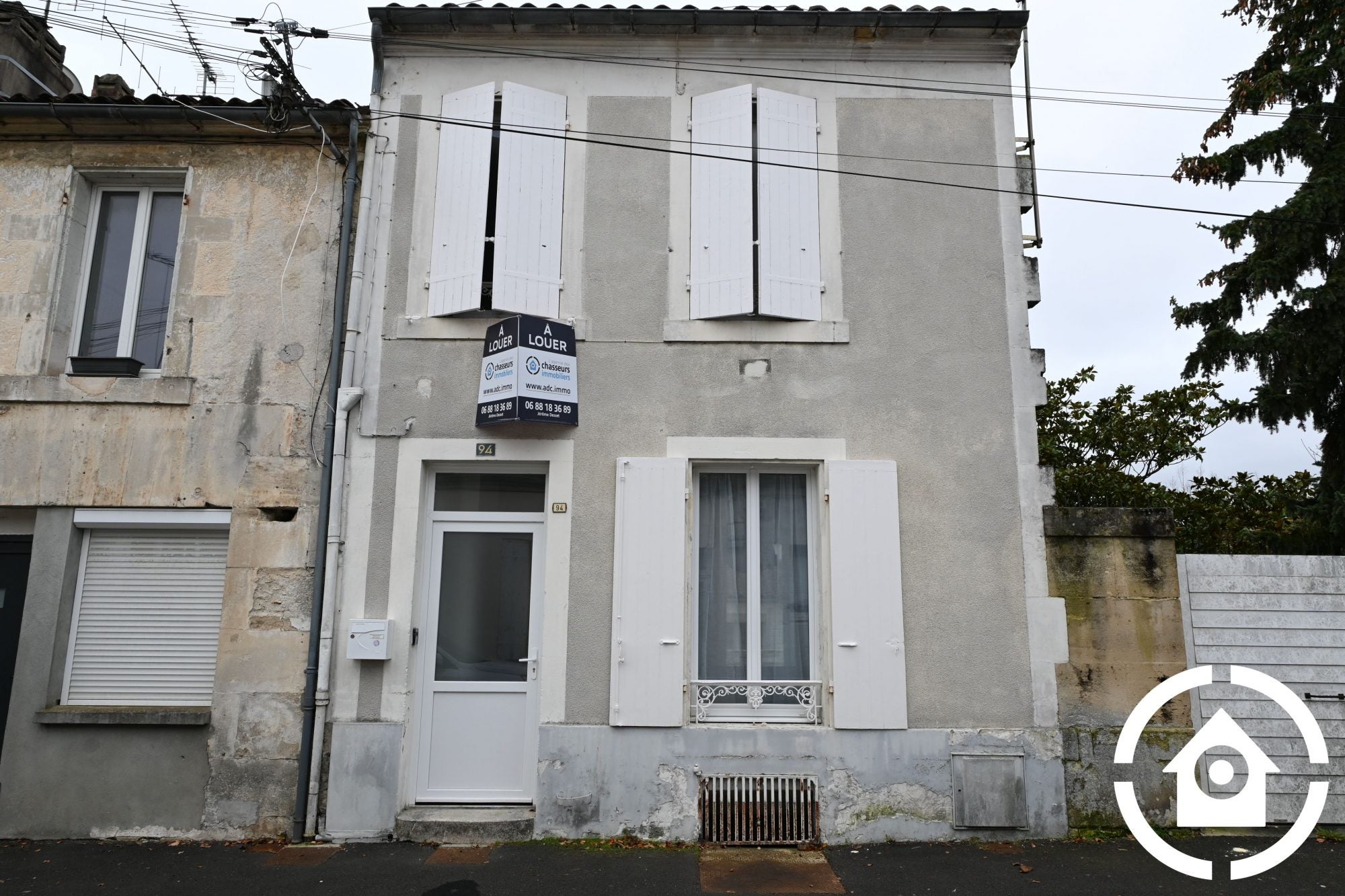 House Rue de Marignan in Cognac
