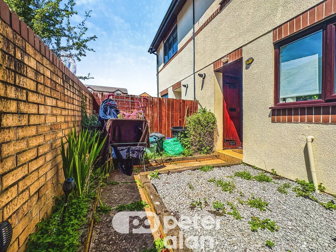 House Custom House Place in Penarth