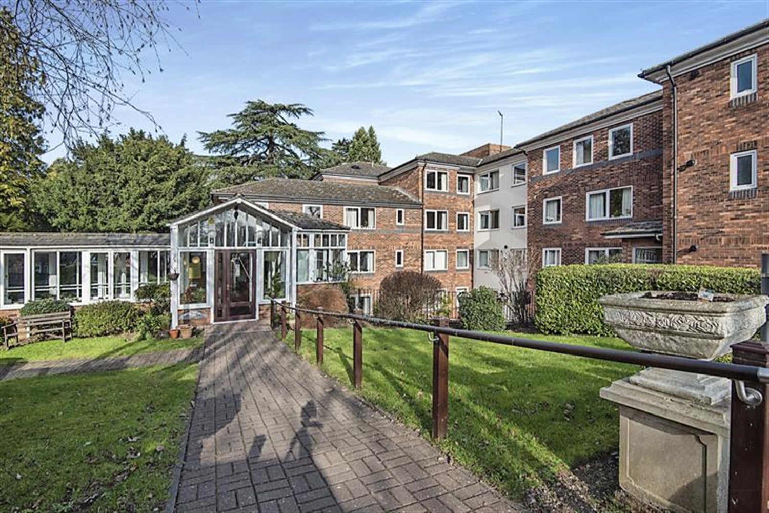 Flat Tennyson Drive in Malvern Hills