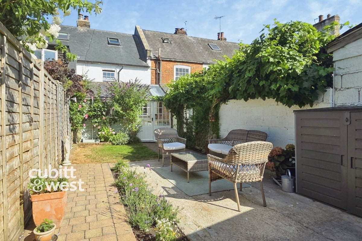 House The Steyne in Arun