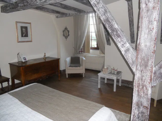 Chambre M 952 à Cinq-Mars-la-Pile
