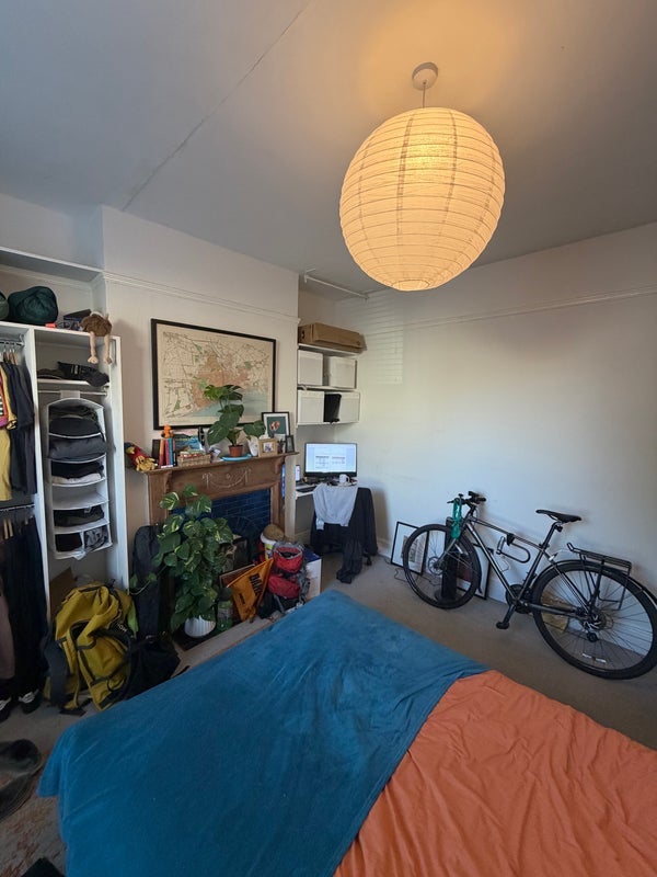 Room Avignon Road in Greater London