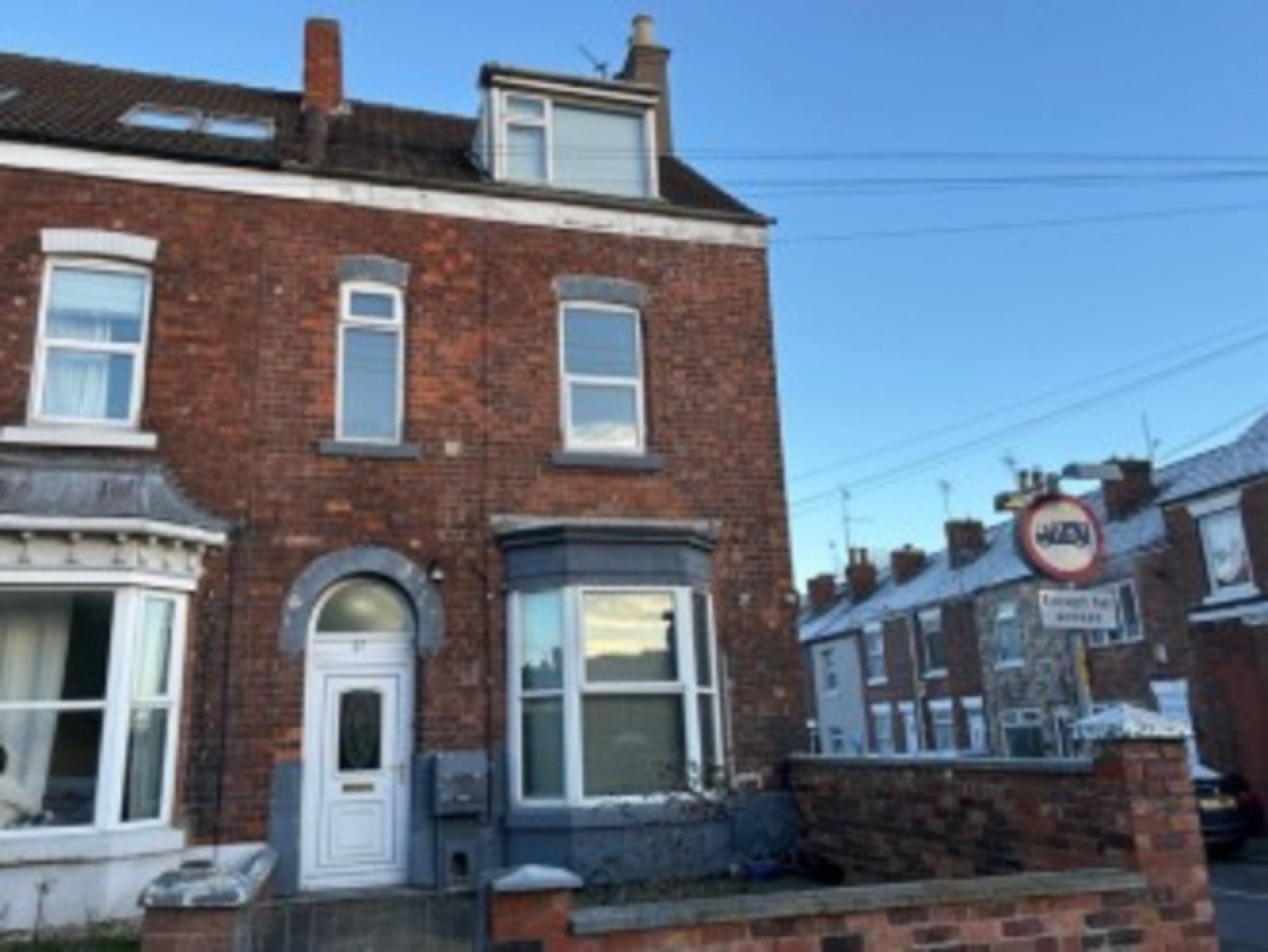 House Lea Road in West Lindsey