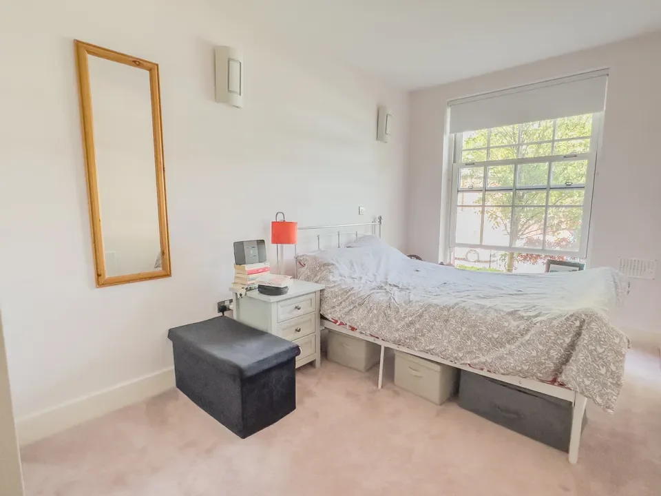 Flat St John's North in Wakefield