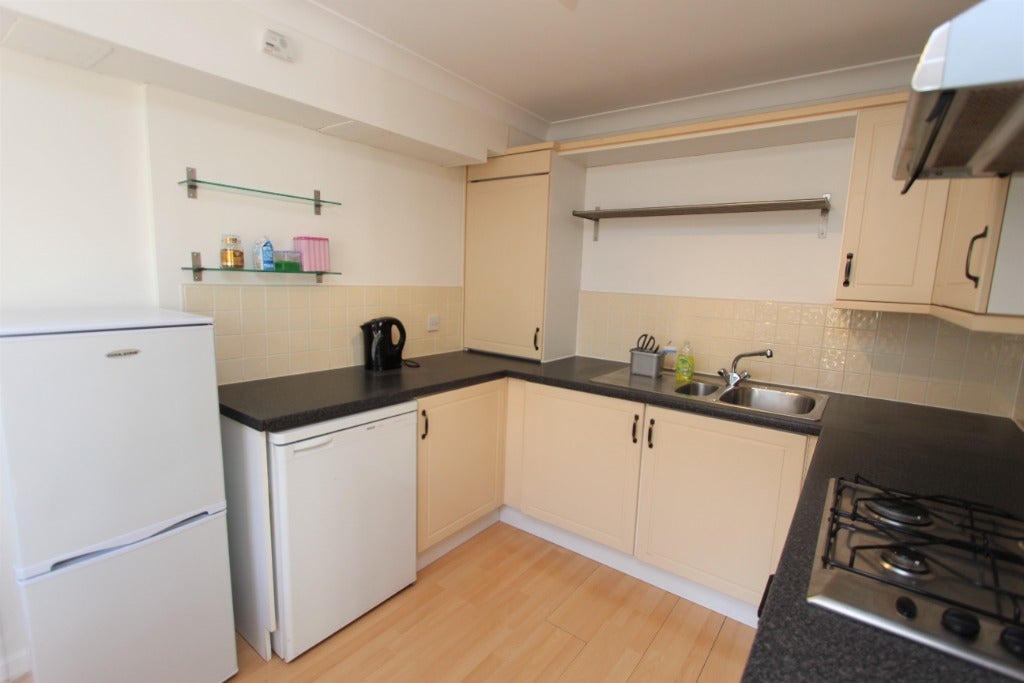 Flat Albert Street in City of Edinburgh