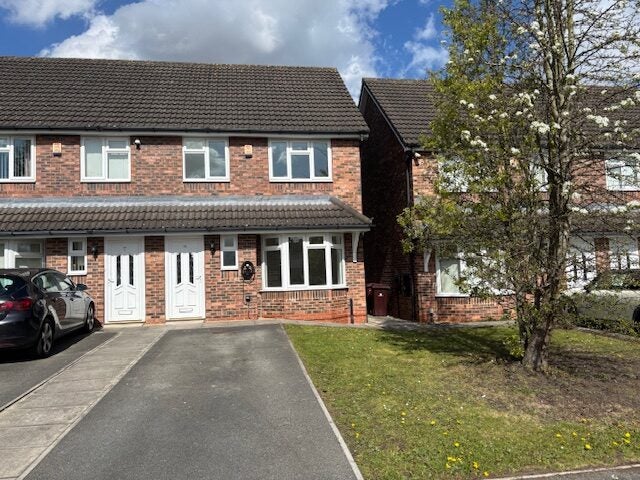 House Stanford Crescent in Halewood