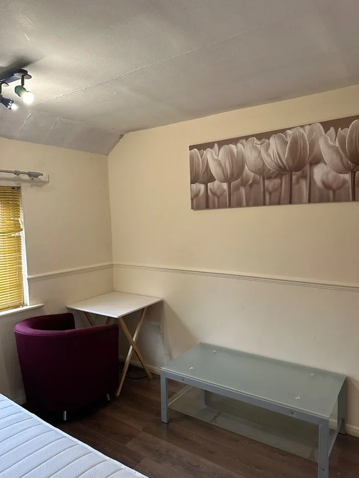 Room Stannington Path in Hertsmere