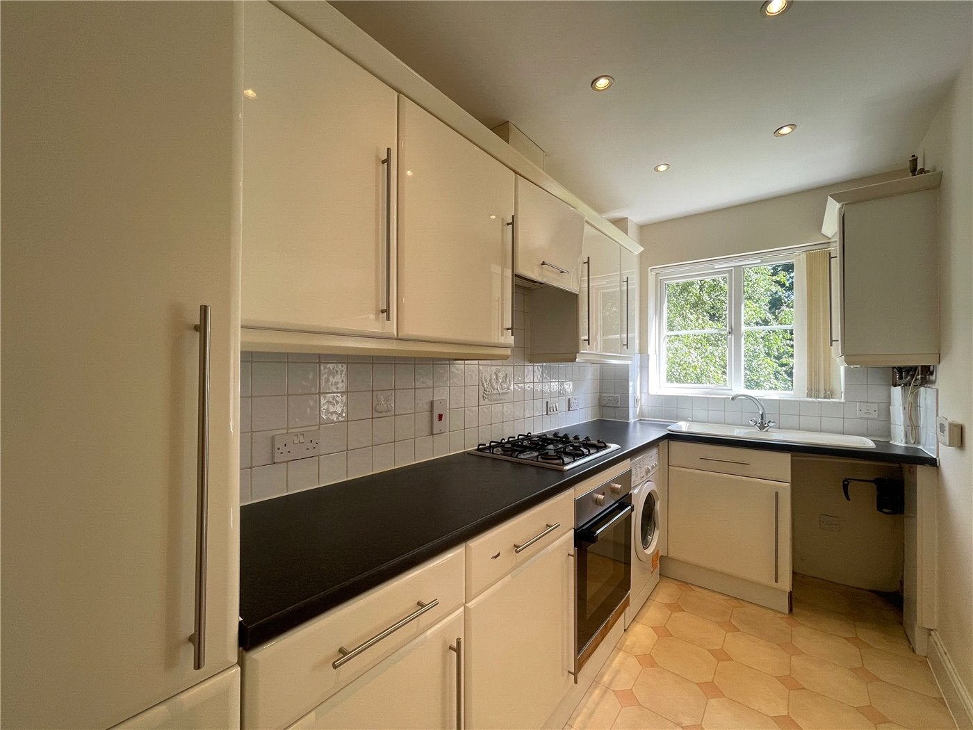 Flat Catherine Place in London