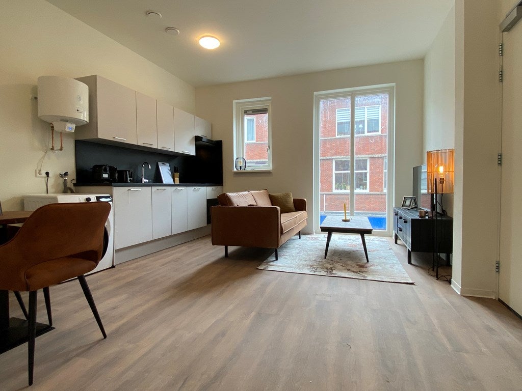 Kamer te huur: Nieuwe Ebbingestraat, Groningen