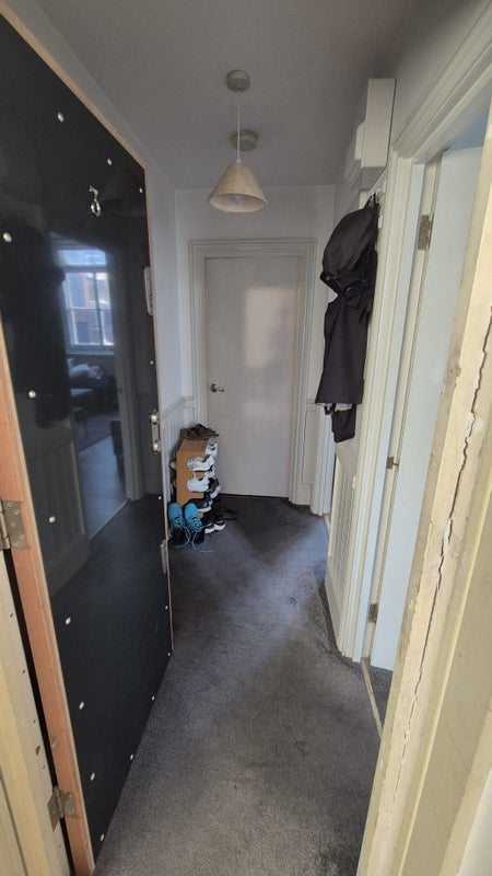 Room Brune Street in Greater London