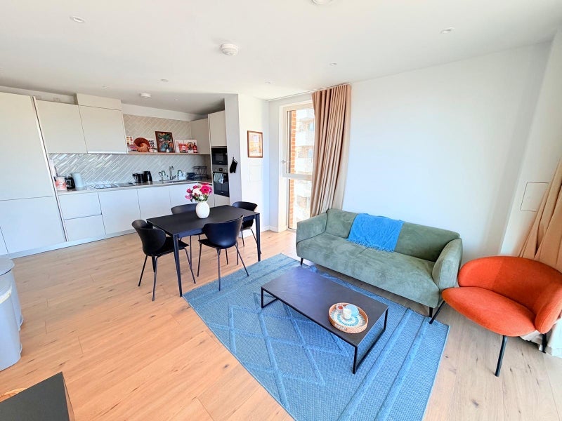 Room Evelyn Street in Greater London