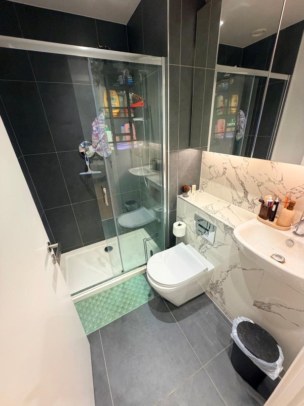 Room Evelyn Street in Greater London