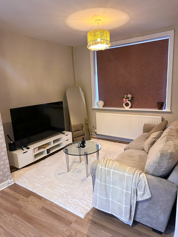 Room Duke Street in Radcliffe