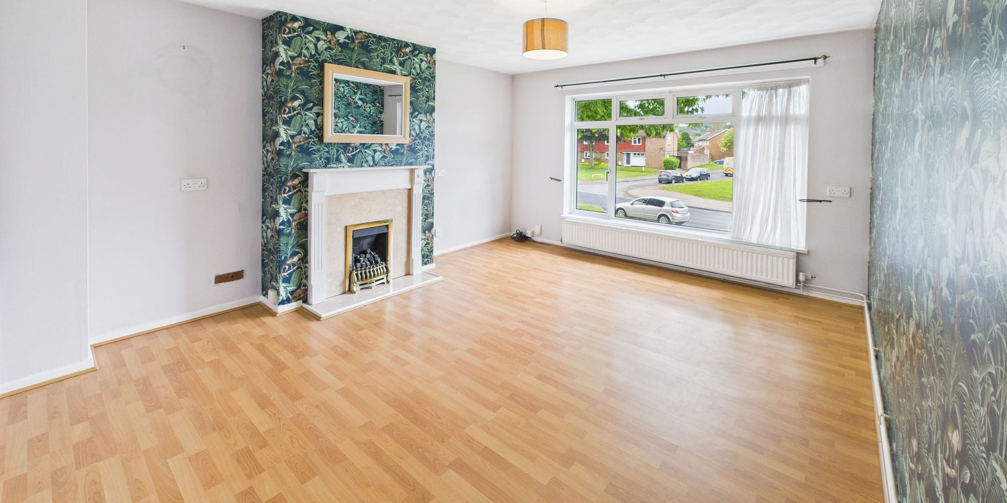 Flat Titmus Drive in Crawley