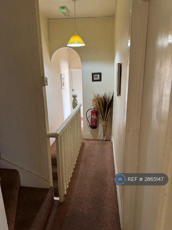 Room Minstead Road in Birmingham