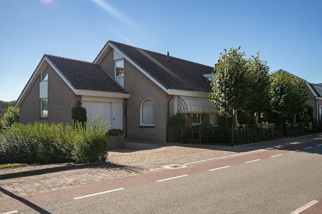 Huis Lagendijk 299 in Ridderkerk
