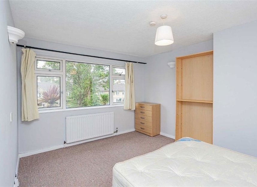 House Bennett Grove in Greater London