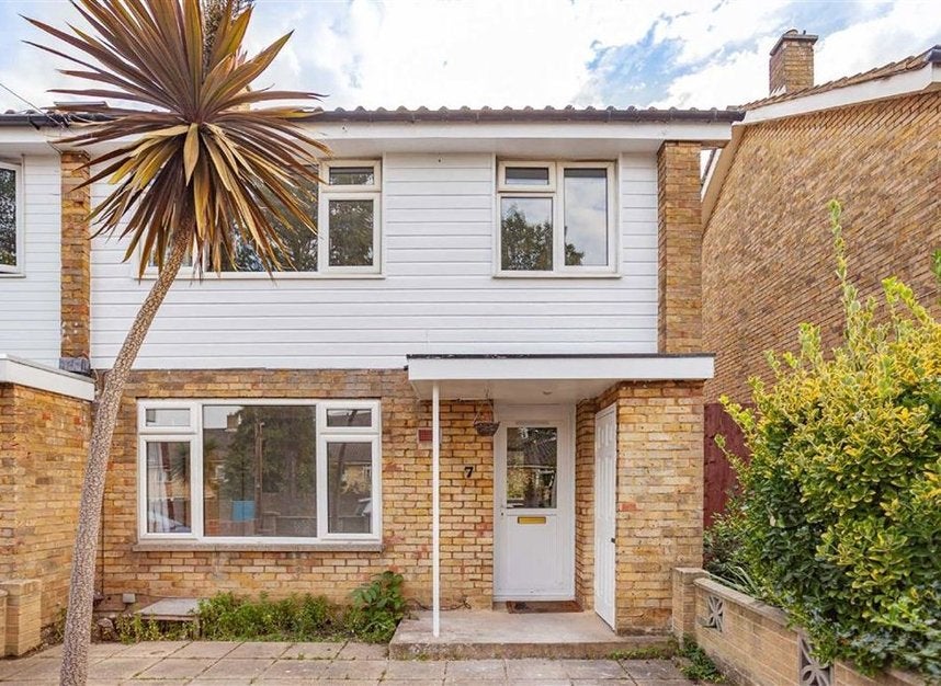House Bennett Grove in Greater London