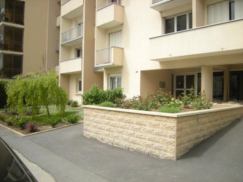 Chambre Place Drouet d'Erlon à Reims