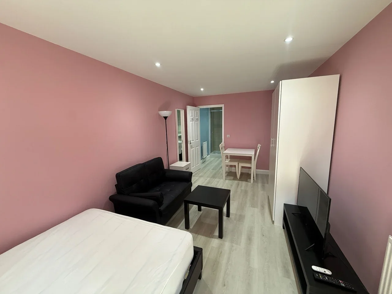 Room Jude Street in Greater London