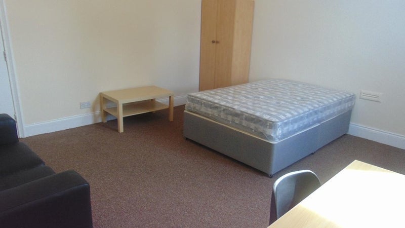 Room Condercum Road in Newcastle upon Tyne