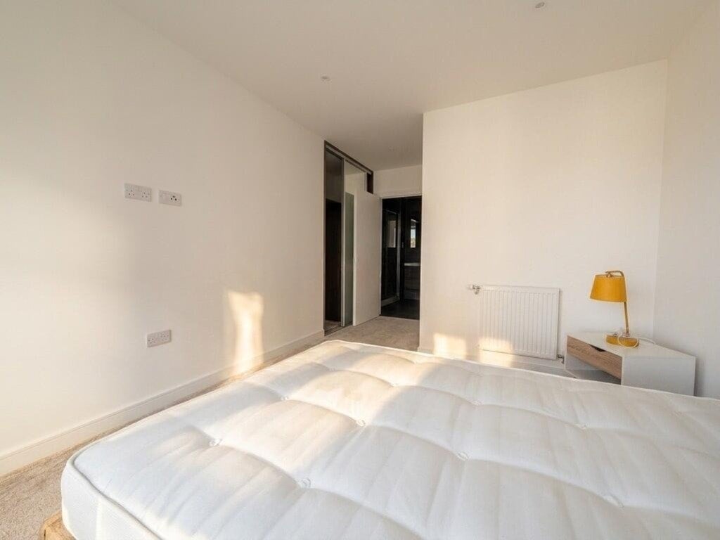 Flat Seva Drive in Greater London