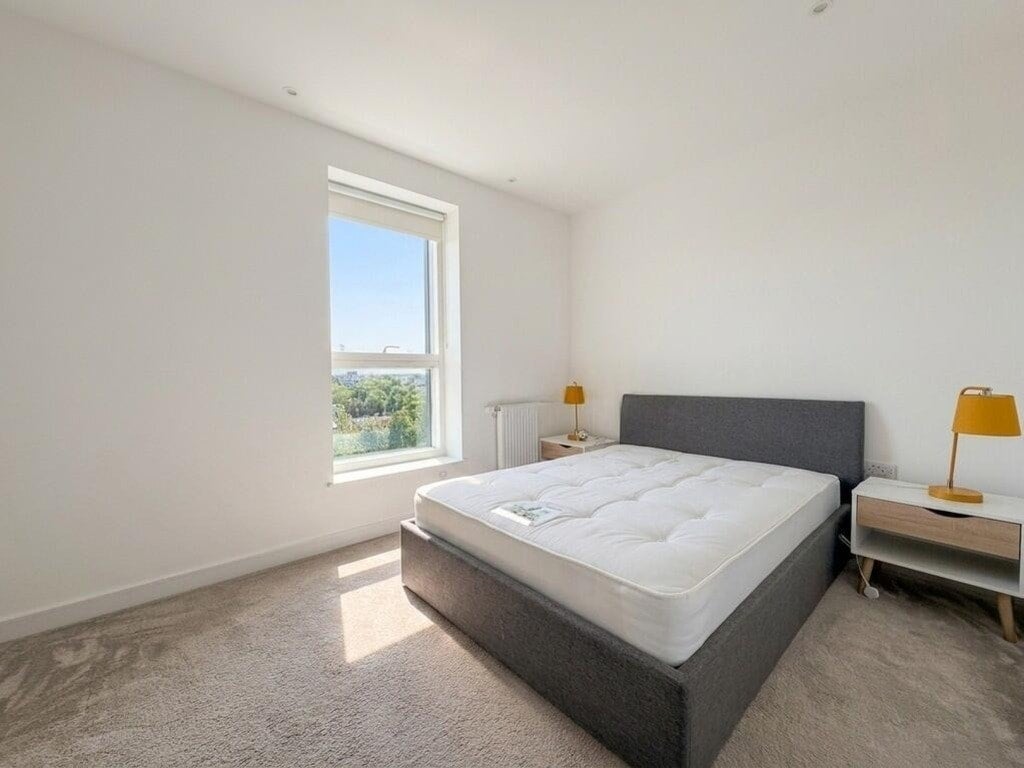 Flat Seva Drive in Greater London