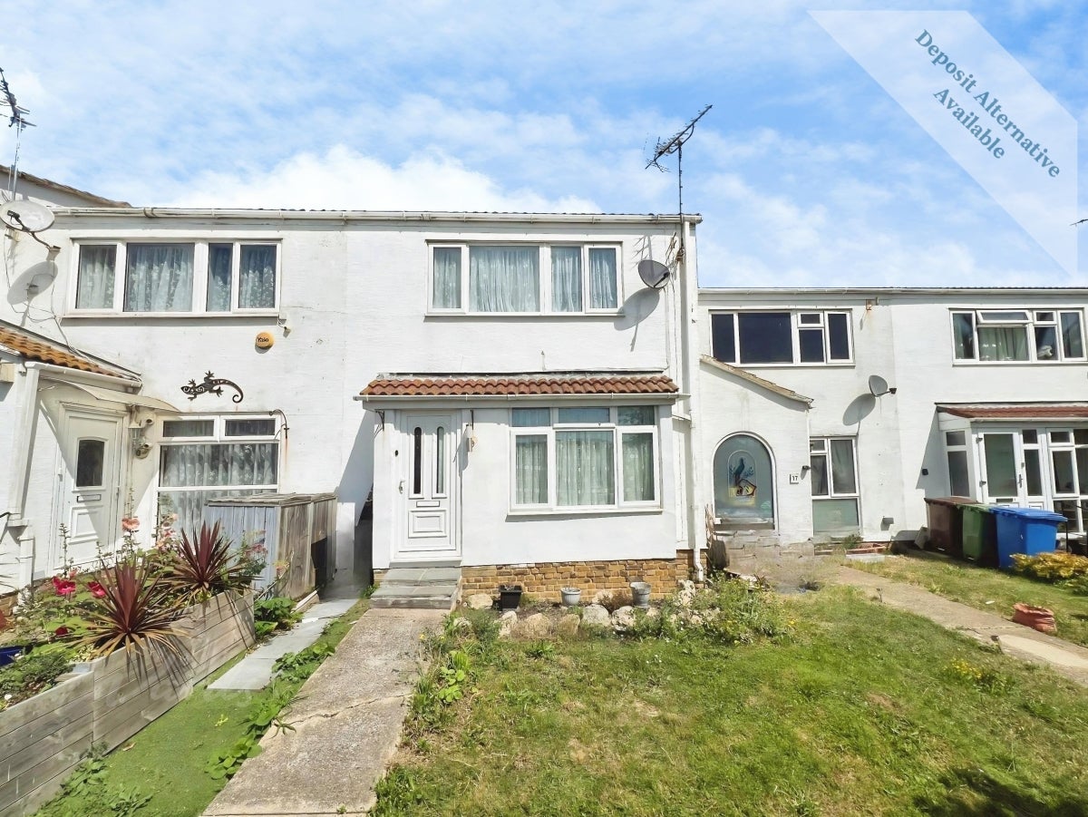 House Seasalter Close in Borough of Swale