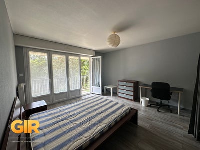 Chambre Boulevard Beaumont à Rennes