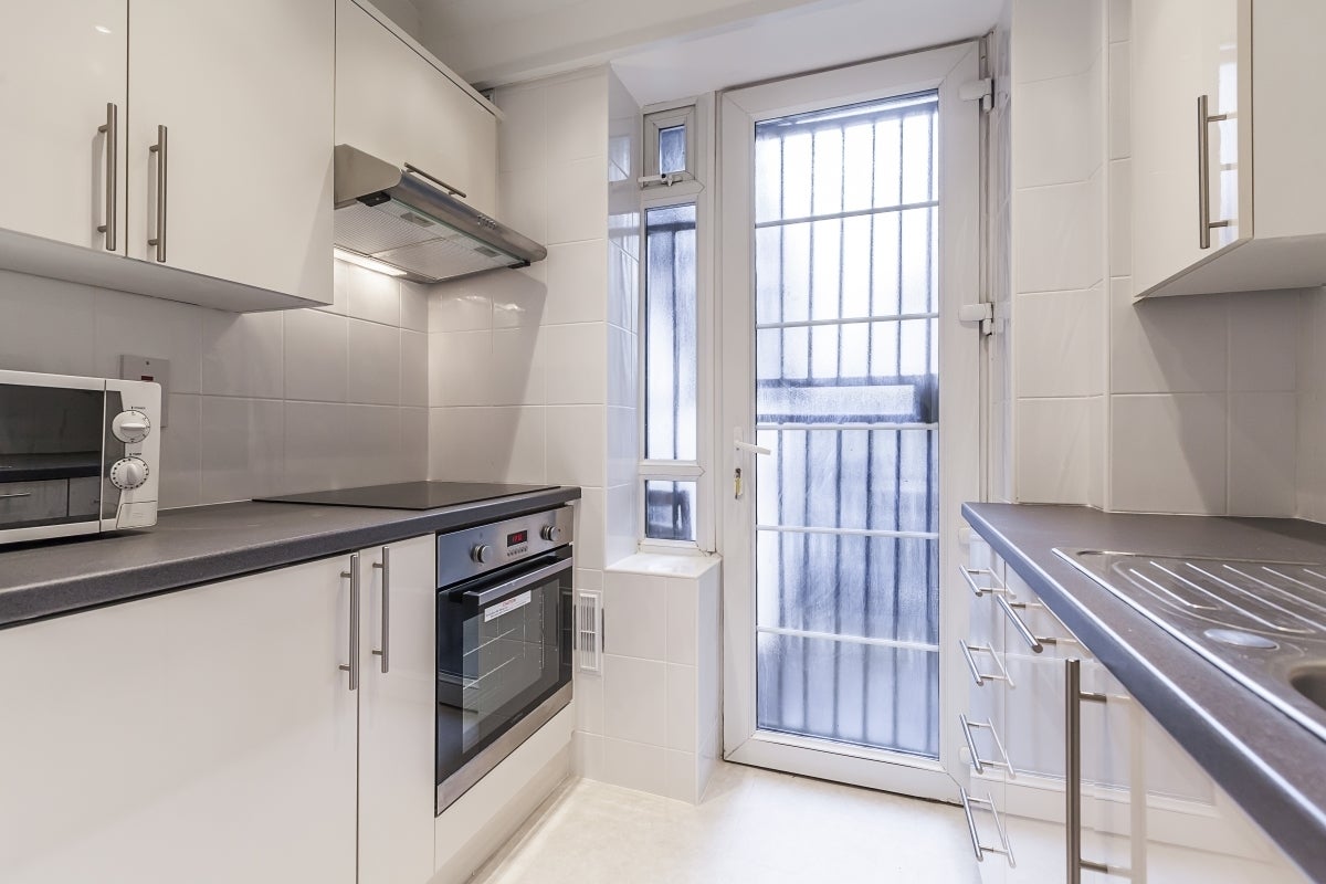 Flat Edgware Road in City of Westminster