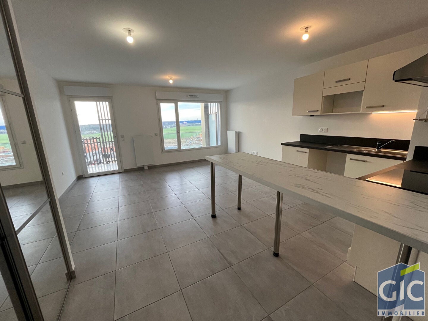Appartement Place de la République à Fleury-sur-Orne