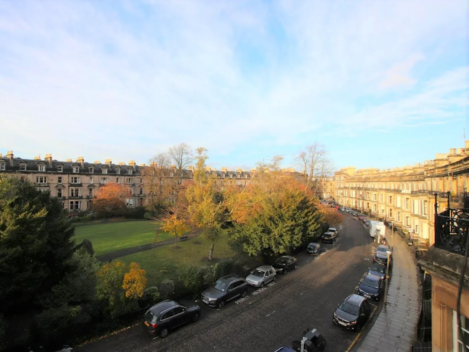 Flat Glencairn Crescent in City of Edinburgh