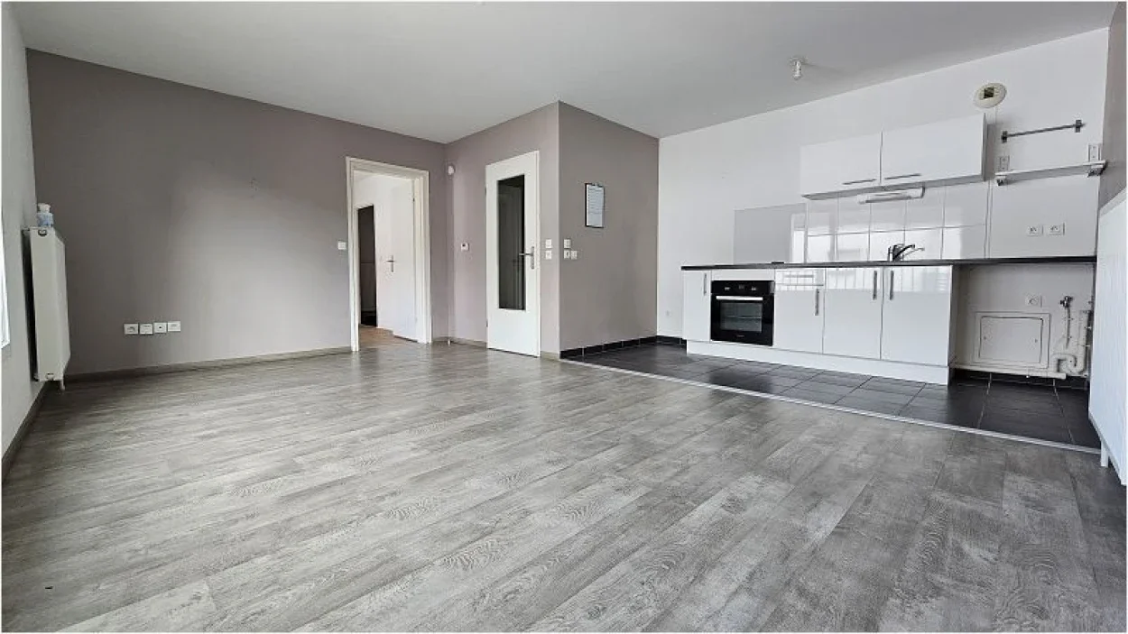 Flat Rue du Blanc Seau in Tourcoing
