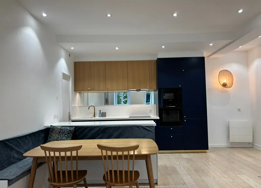 Flat Rue du Faubourg Saint-Antoine in Paris