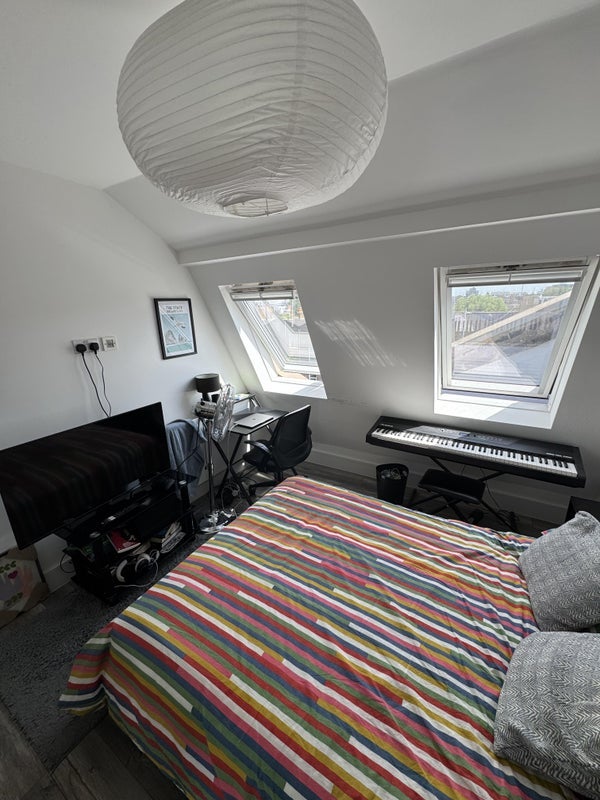 Room Windsor Road in Greater London