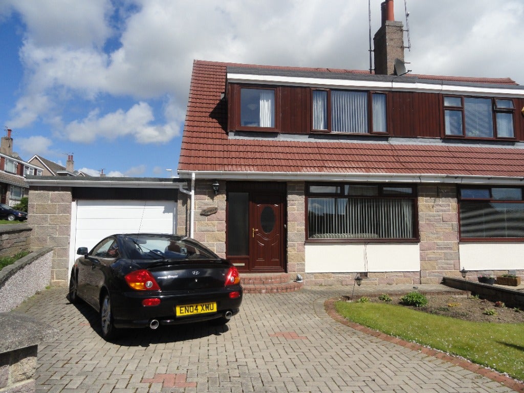 House Hopetoun Avenue in Aberdeen City