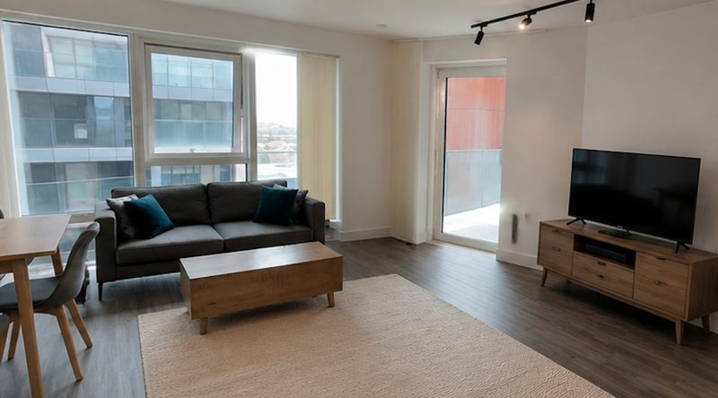 Room Portal Way in Greater London