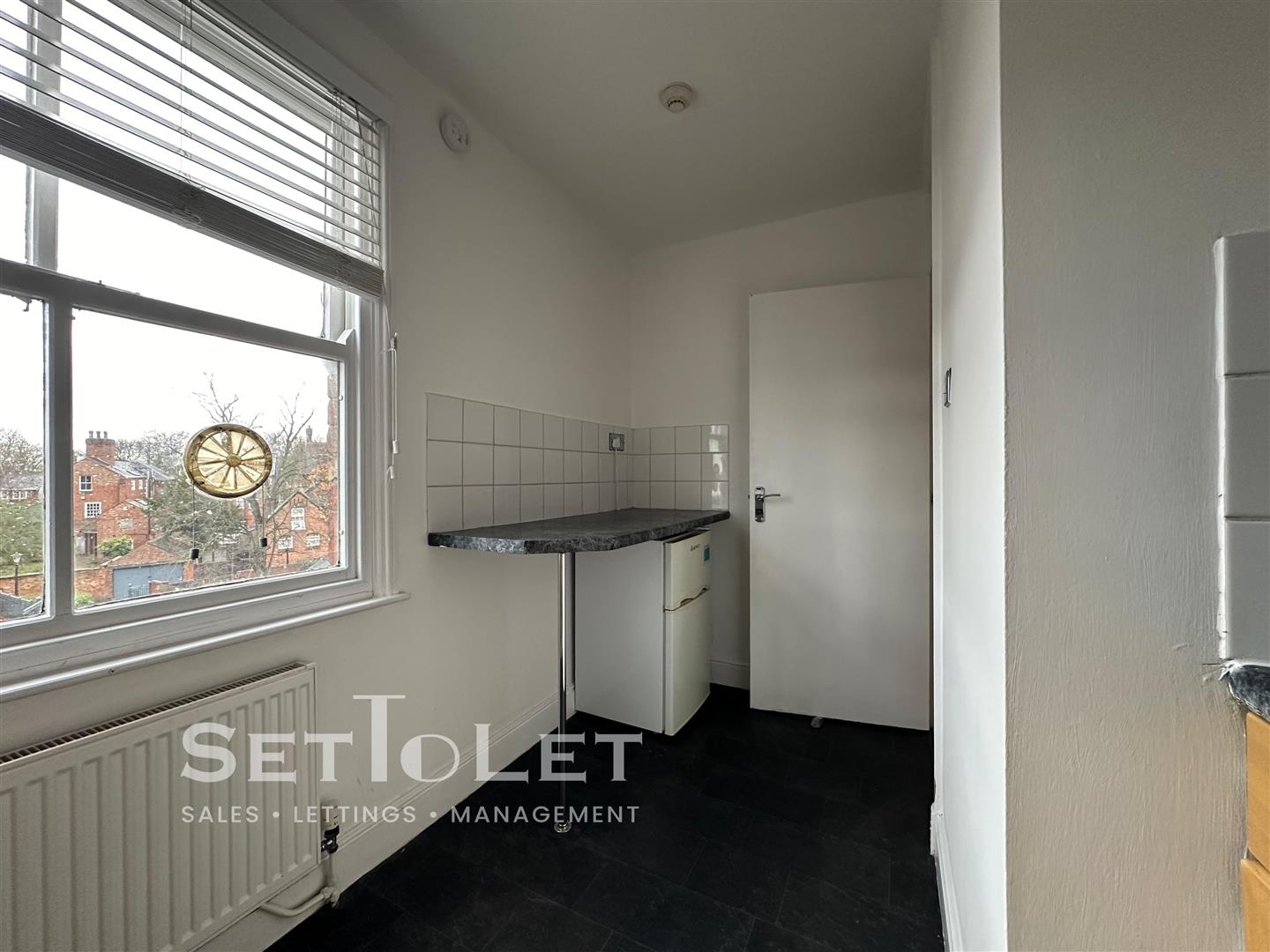 Flat Evington Road in Leicester