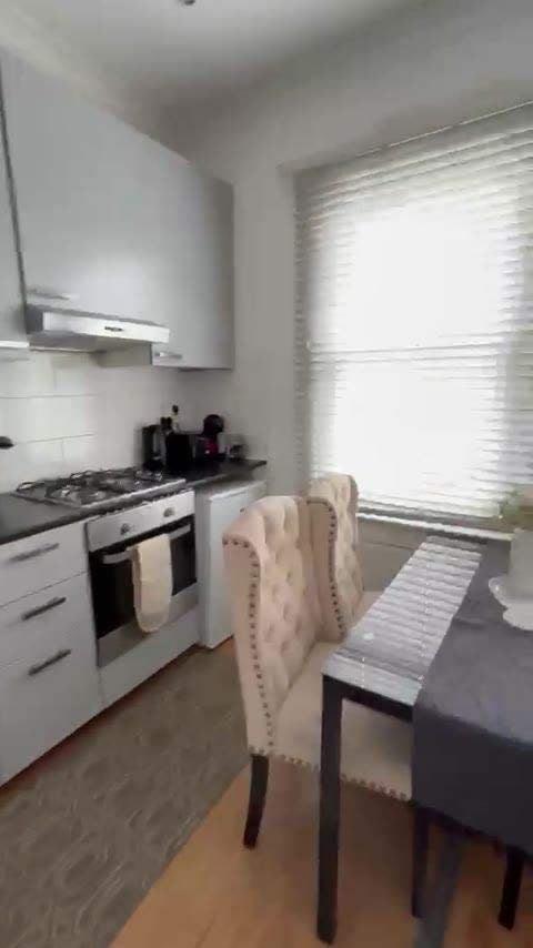 Flat Harrow Road in City of Westminster